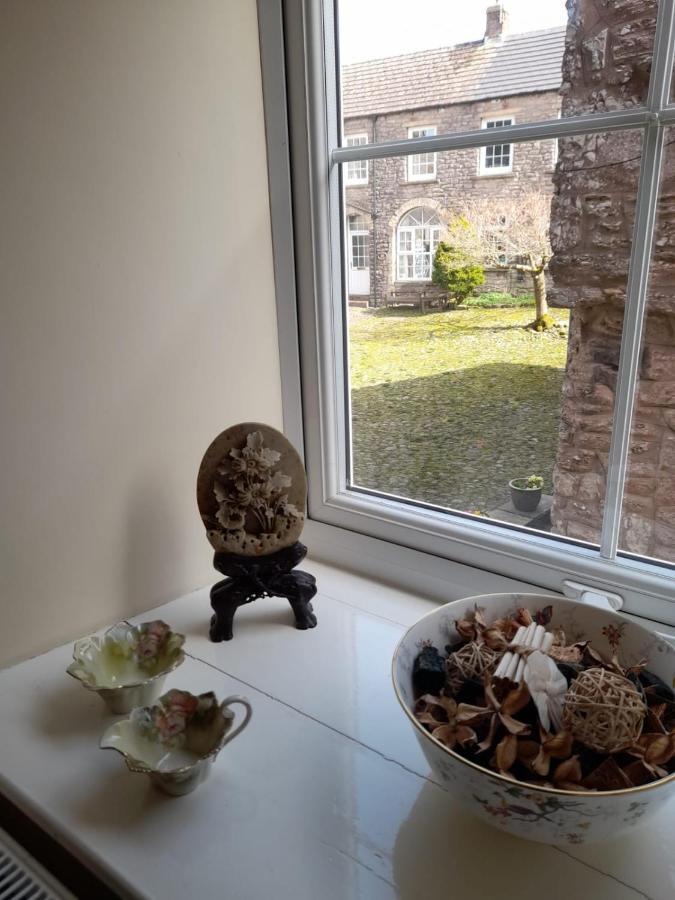 The Apartment Of Antiquity Kirkby Stephen Dış mekan fotoğraf